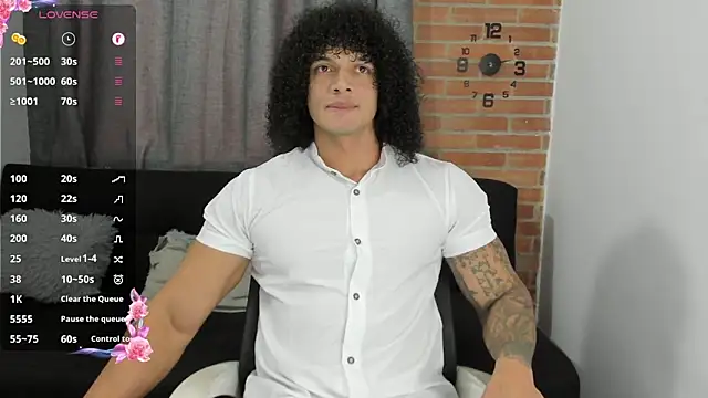 curly muscle online show from 01.05.25