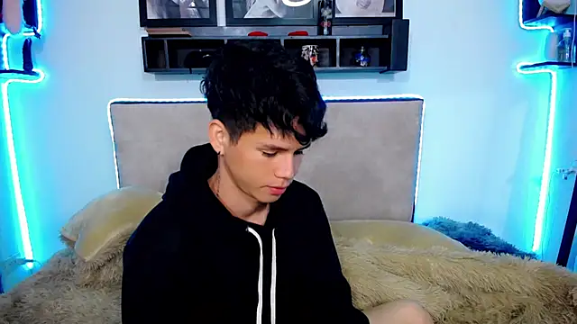 Tayson Rivers online show from 12.05.24