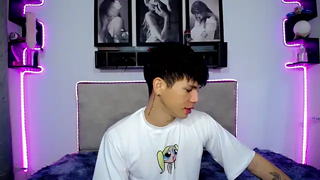 Tayson Rivers online show from 12.06.24