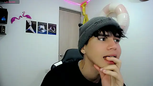 Tayson Rivers online show from 09.13.25