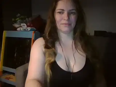 Snapshot of AnnaDiamond1 chatting on 12.29.24 AnnaDiamond1 online show from 12.29.24