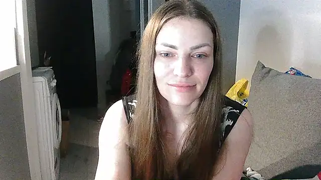 Snapshot of AnnaDiamond1 chatting on 07.04.26 AnnaDiamond1 online show from 07.04.26