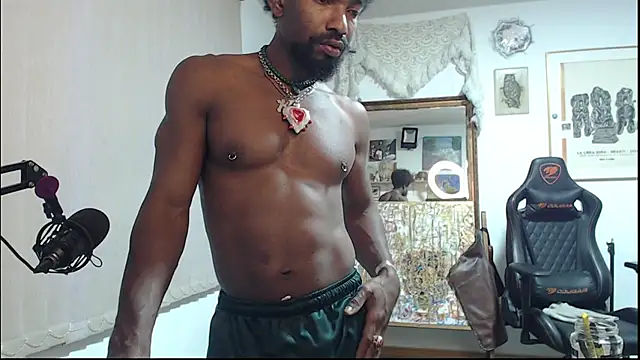 Siriss boyrag online show from 02.21.25