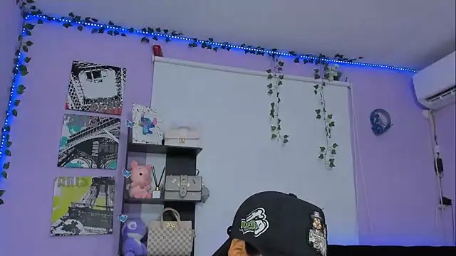 sara mendez2 online show from 02.19.25