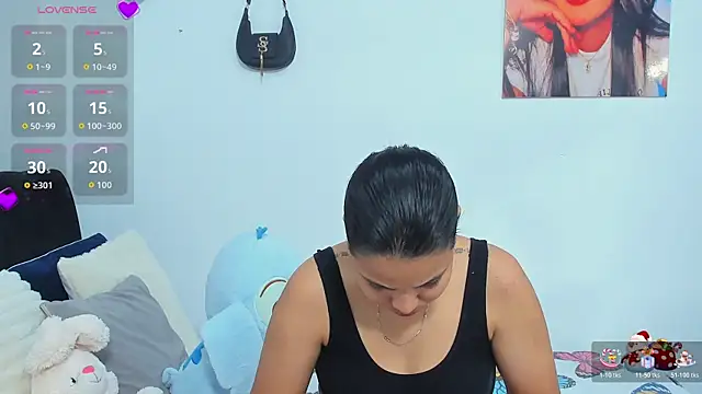 Snapshot of sara_mendez2 chatting on 01.10.26 sara mendez2 online show from 01.10.26