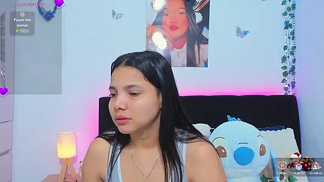 Snapshot of sara_mendez2 chatting on 02.05.26 sara mendez2 online show from 02.05.26