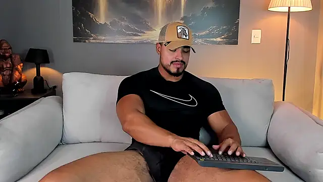 Snapshot of ApoloMakris chatting on 05.22.26 ApoloMakris online show from 05.22.26
