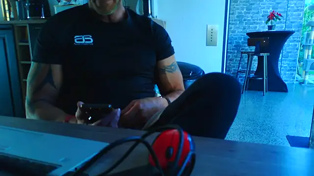 fabxxl online show from 01.18.26