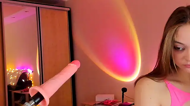 Snapshot of May_Flower chatting on 01.23.25 May Flower online show from 01.23.25