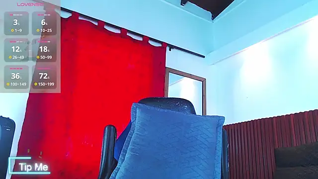 Snapshot of max_borman1 chatting on 03.18.25 max borman1 online show from 03.18.25