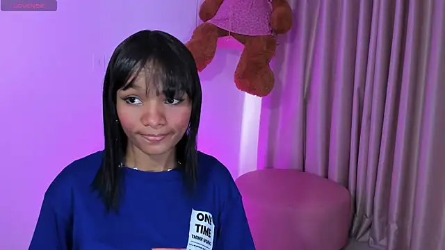 Snapshot of KaattySweet_ chatting on 10.28.25 KaattySweet online show from 10.28.25