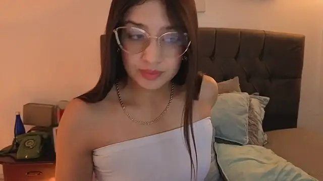 Emma Lombardi online show from 12.20.25