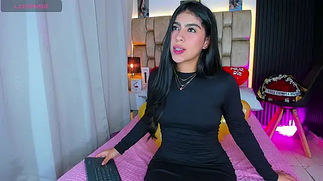 little sophie18 online show from 03.13.26