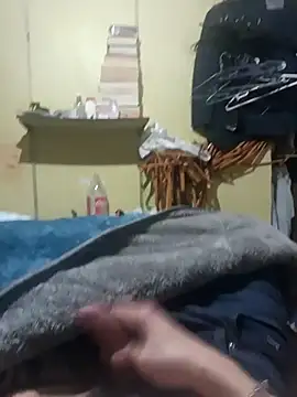 18cm2hrcarlos online show from 03.04.26