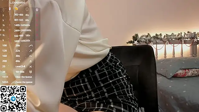 Snapshot of tyty_piupiu chatting on 01.13.26 tyty piupiu online show from 01.13.26