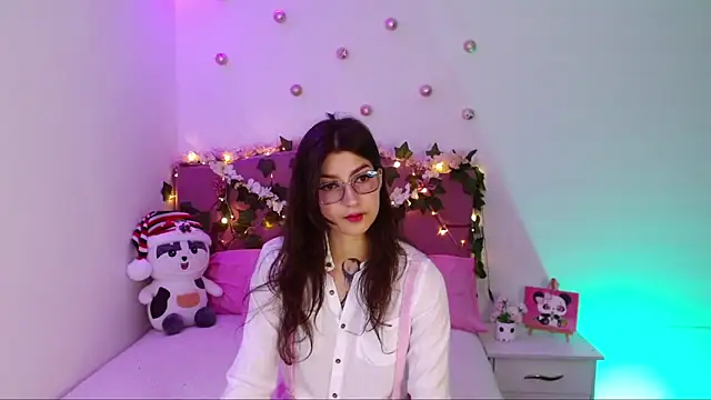 cami mila9 online show from 12.04.24