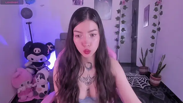 cami mila9 online show from 10.28.25