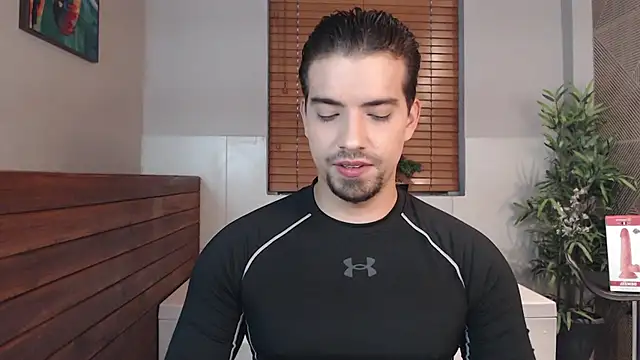 Snapshot of Ian_Daviz chatting on 02.23.25 Ian Daviz online show from 02.23.25