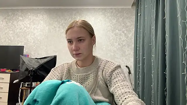 AnneBall online show from 12.31.24