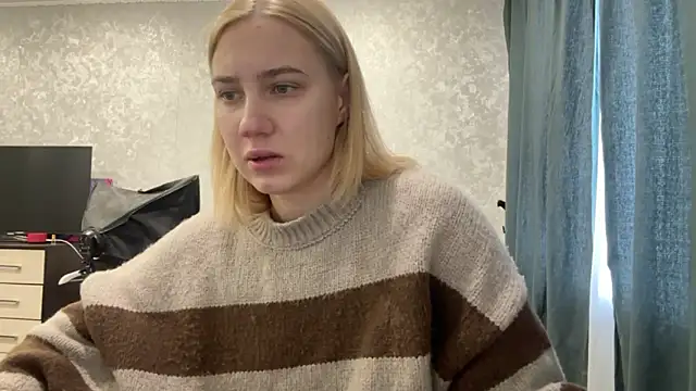 AnneBall online show from 01.05.25