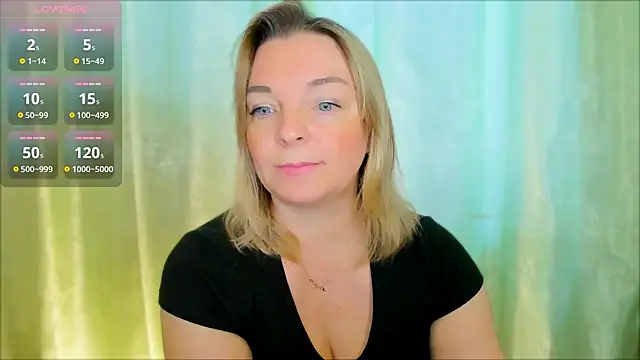 Regina  blue online show from 12.17.24