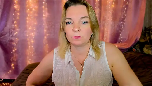 Regina  blue online show from 01.15.25