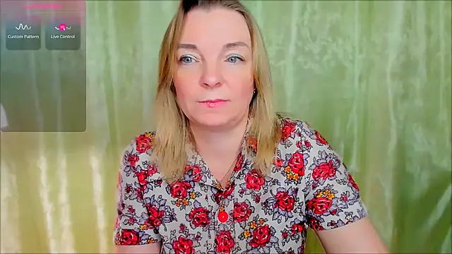 Regina  blue online show from 03.04.25