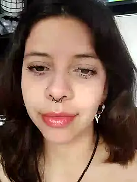 Snapshot of Scarlett-Smithh chatting on 01.28.25 Scarlett-Smithh online show from 01.28.25