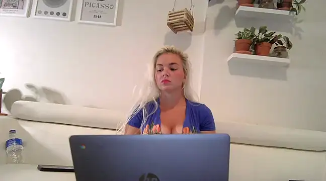 badblondebunny online show from 03.08.25