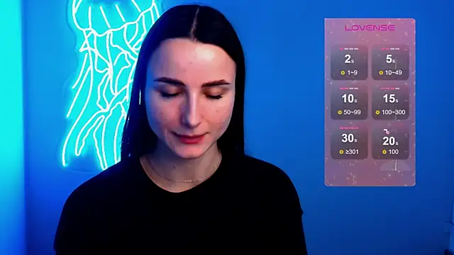 Eva Janee online show from 01.16.25