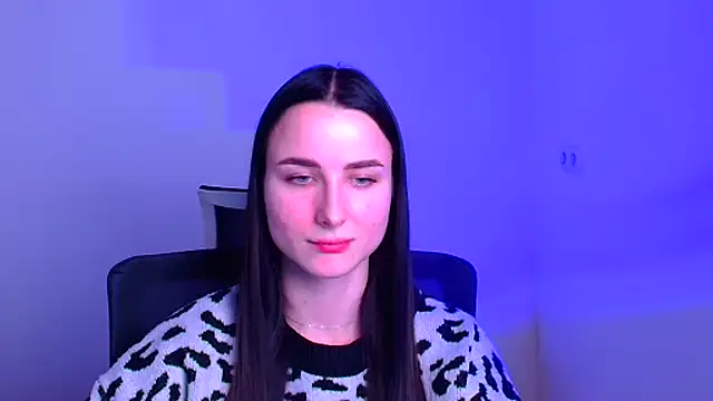 Eva Janee online show from 01.21.25