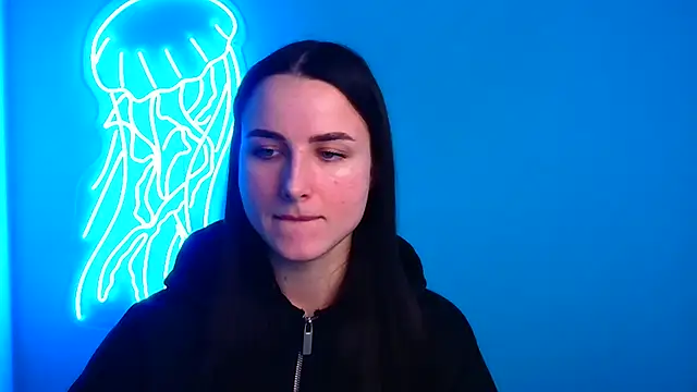 Eva Janee online show from 01.30.25