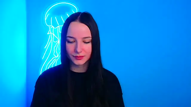 Eva Janee online show from 02.18.25