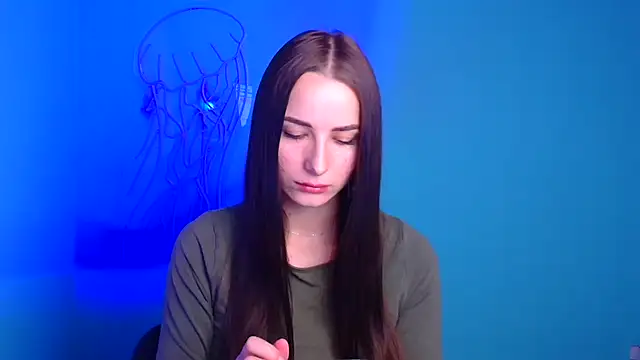 Eva Janee online show from 10.03.25