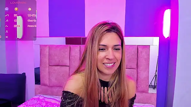 EvaaLovia1 online show from 01.21.25