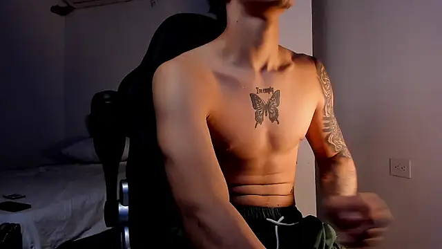 Snakebutterfly online show from 01.11.25