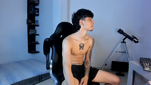 Snakebutterfly online show from 10.17.25