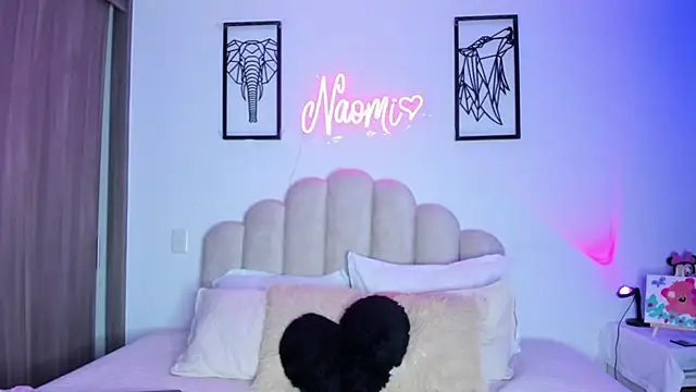 Snapshot of NaomiAsha chatting on 02.28.26 NaomiAsha online show from 02.28.26