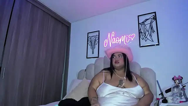 Snapshot of NaomiAsha chatting on 03.24.26 NaomiAsha online show from 03.24.26