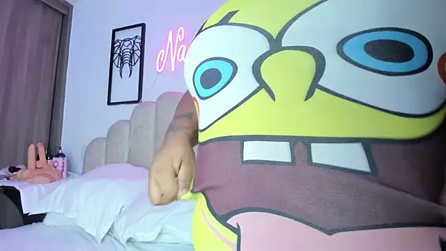 Snapshot of NaomiAsha chatting on 04.12.26 NaomiAsha online show from 04.12.26