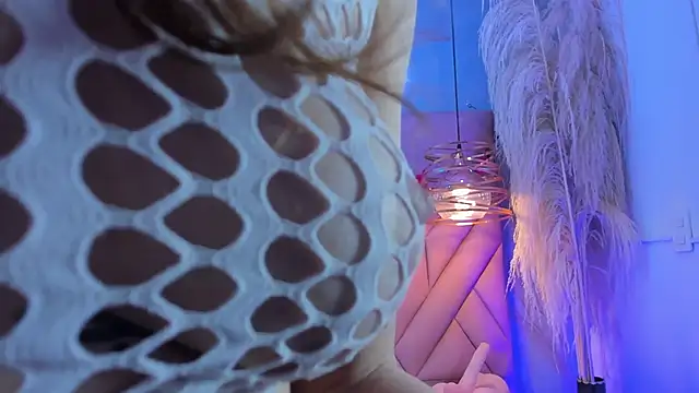 AngelaaCute  online show from 02.19.25