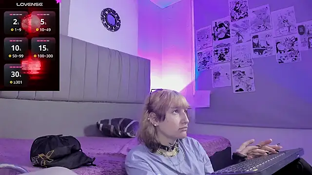 SukiFuyu  online show from 12.20.24