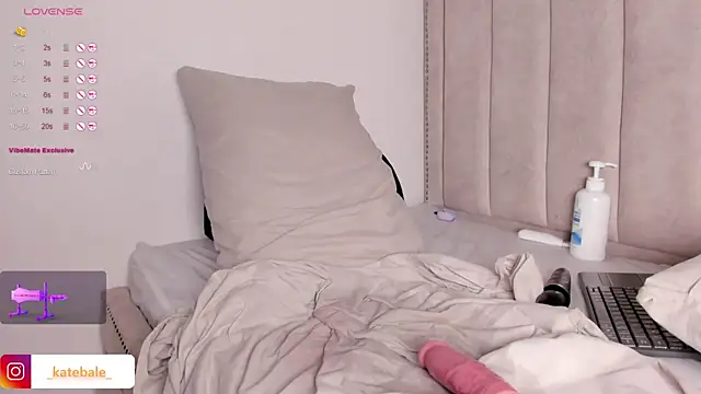 Snapshot of Kate_bale chatting on 12.06.24 Kate bale online show from 12.06.24