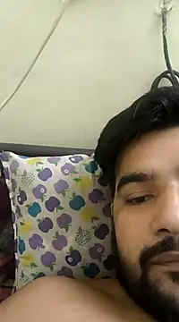 Snapshot of The_Big_Loin_ chatting on 01.18.25 The Big Loin online show from 01.18.25