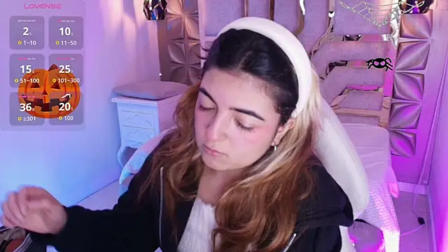 meraki fraise online show from 10.21.25