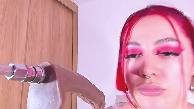 annika taylor online show from 02.10.25