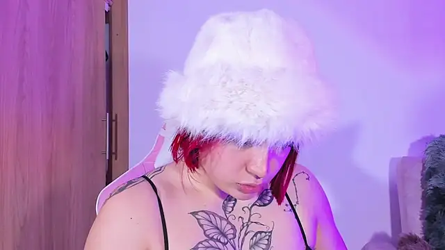 annika taylor online show from 03.04.25