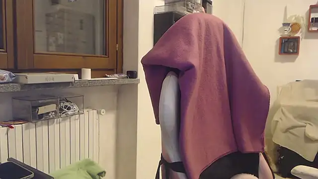 Snapshot of valerysexy chatting on 09.26.25 valerysexy online show from 09.26.25