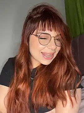 NatyOlson online show from 02.04.25