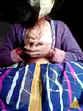 Snapshot of Poonam-bab chatting on 12.22.24 Poonam-bab online show from 12.22.24